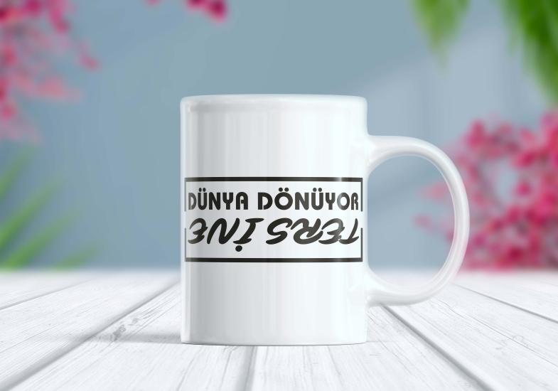 Dünya Dönüyor Tersine - Etiket Kupa | Berilden
