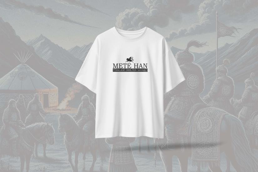 Mete Han Siyah Yazılı Oversize Unisex T-Shirt