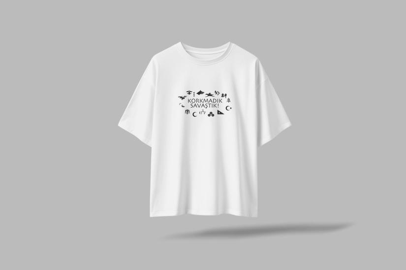 Korkmadık Savaştık Yazılı Oversize Unisex T-Shirt